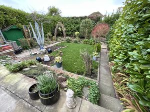 Photo 25- click for photo gallery